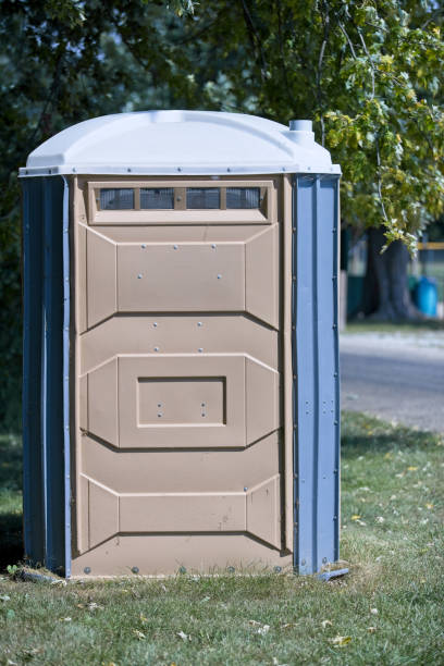 Portable Toilet Options We Offer in Crockett, TX